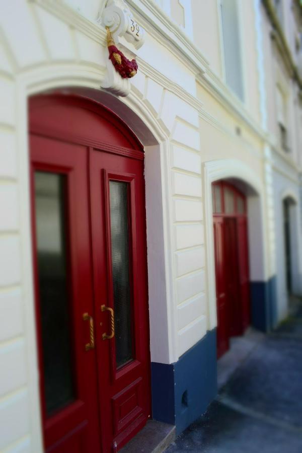 Bed and Breakfast La Tour Notre Dame Boulogne-sur-Mer Esterno foto